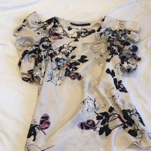 Kensie size L women’s blouse